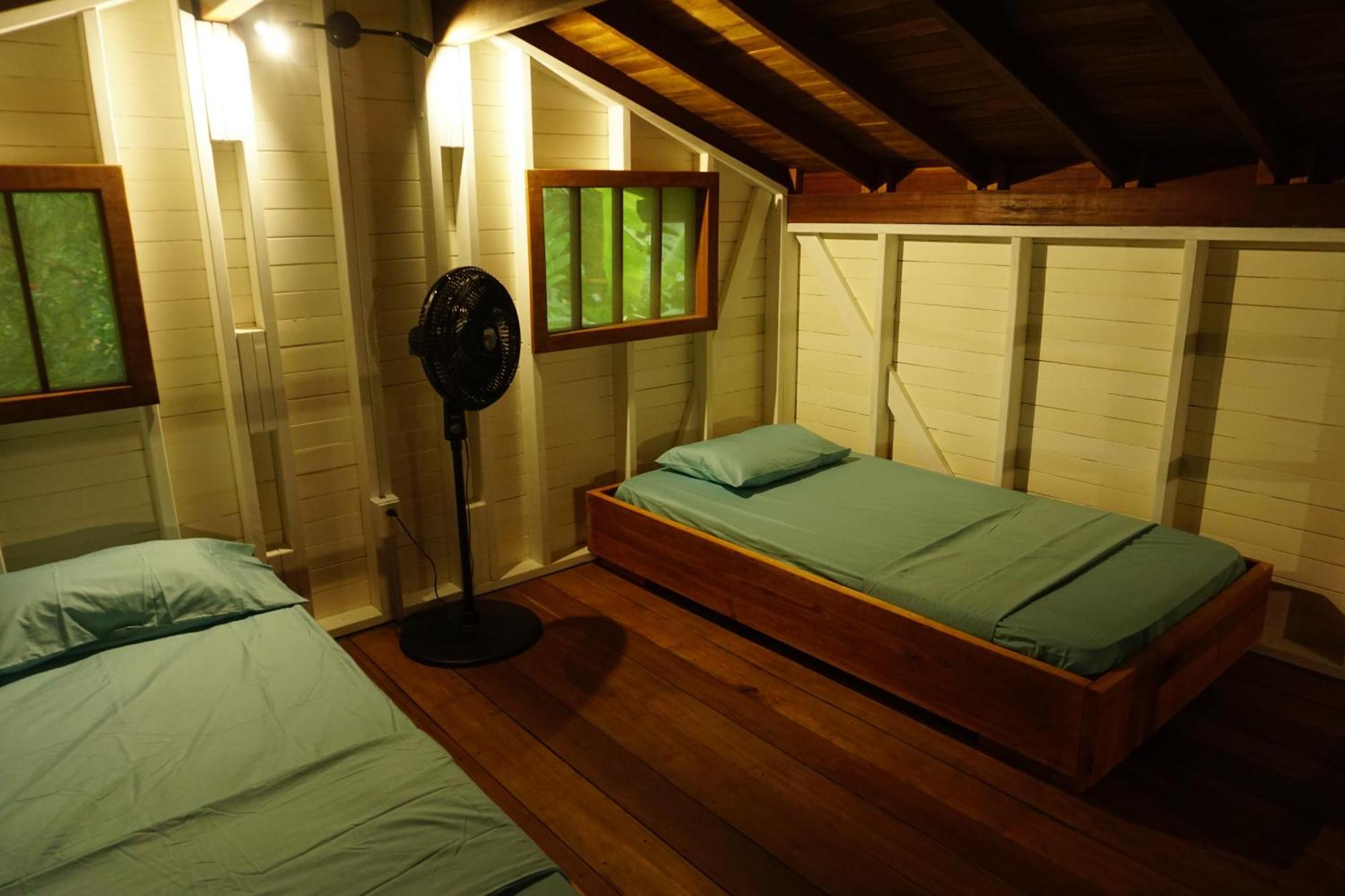La Tarima Del Colibri Ecolodge El Valle  Rum bild